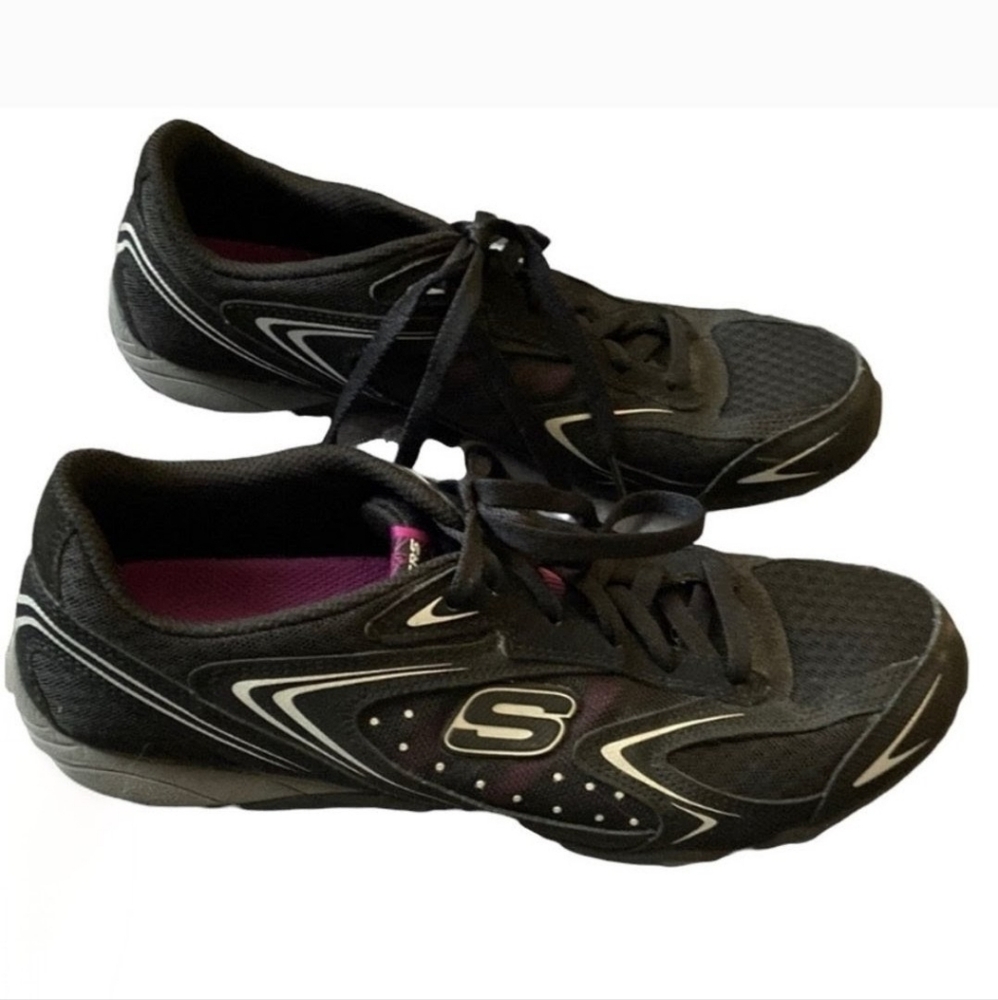 Sketchers Sneakers Size 10
